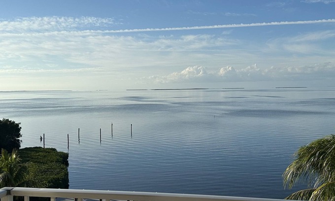 Islamorada Condo | Spectacular Penthouse w/Panoramic Open Water Views-New rental