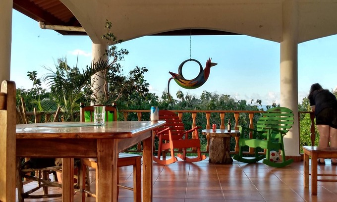 Boca Chica House | Spectacular sunsets from charming 2-bedroom house in Boca Chica with WiFi