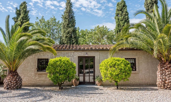Pedrinya Villa | Spectacular unique villa in the Emporda