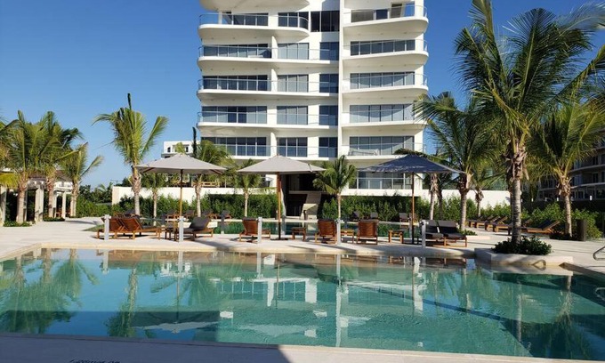 Zona Norte Apartment | Spectacular View with Direct Access to the Beach