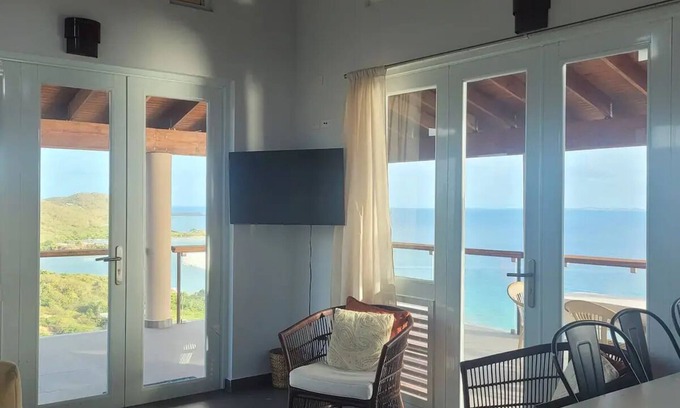 Playa Sardinas I House | Spectacular Villa Vista Melones Second Floorn