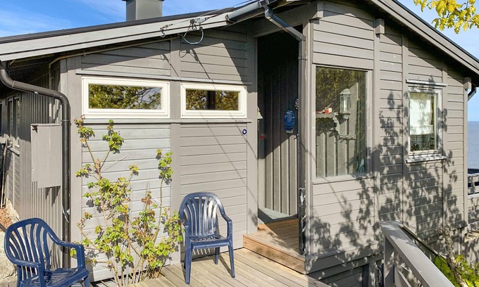 Larvik House | Spend an unforgettable vacation in the cottage with wonderful sea panorama.