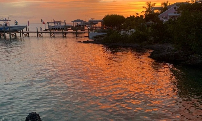 Great Guana Cay House | Spetacular Sea of Abaco View with Private Pool and Boat Dock