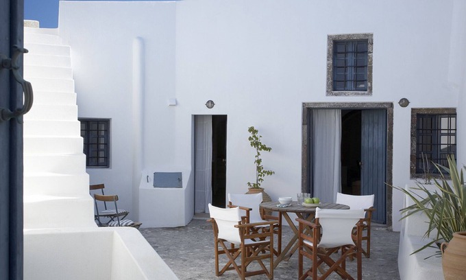 Pyrgos House | Spiti Stelios Restored Traditional House with Breathtaking Sunset Views