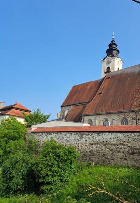 Eferding Apartment | Spitzbart