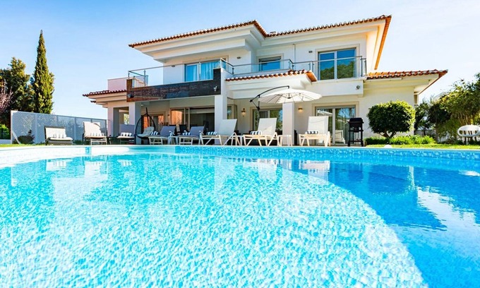 Cobre Villa | Splendid Cascais Villa | 5 Bedrooms | Villa Chantal | Private Pool | Games Room.
