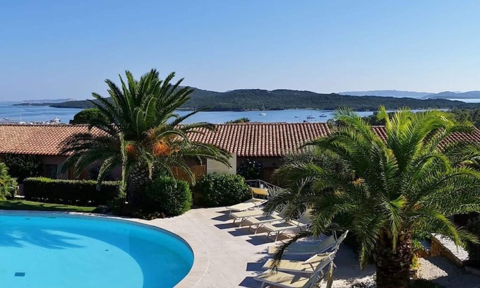 Porto Pozzo Apartment | Splendid Seaview Apartment (N° 12)