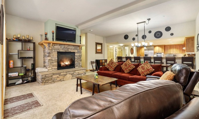 Kirkwood Condo | Splendor in the Sierras – Timber Ridge 3 Bedroom by RedAwning