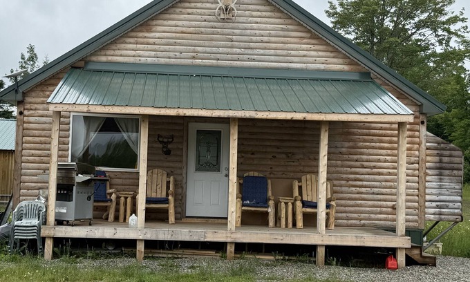 Mount Chase Cabin | Sportsman's Paradise Katadhin Area Cabin Sleeps 10-15 Four Season