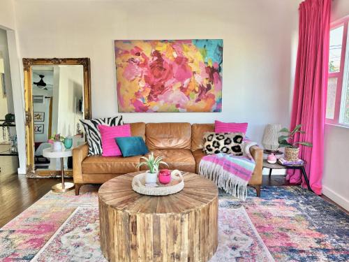 Inglewood House | Spotless Modern Home Close to LAX & Sofi Stadium