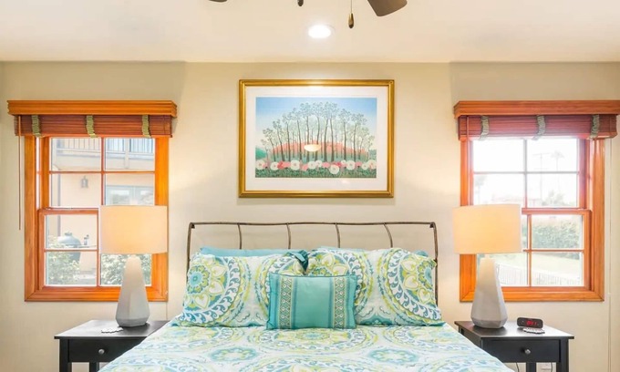 Loma Portal House | Spring in San Diego Walk to Liberty Station - 1 Bedroom House to Yourself
