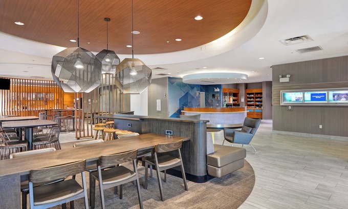 Mount Adams Hotel | Springhill Suites by Marriott Midtown Cincinnati