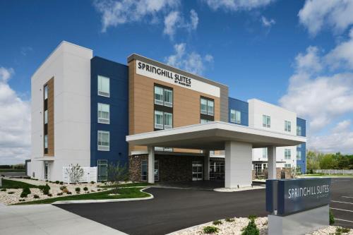 Troy Hotel | SpringHill Suites by Marriot Troy Dayton