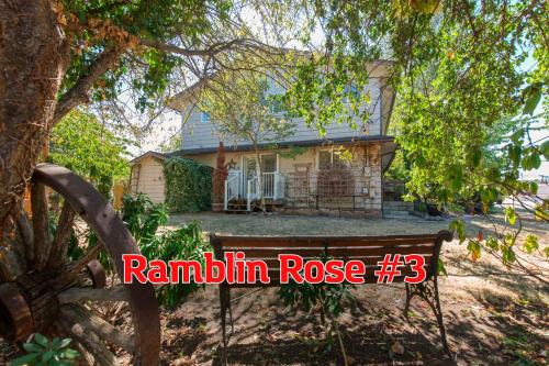 Sequim Apartment | SQ Ramblin Rose 3