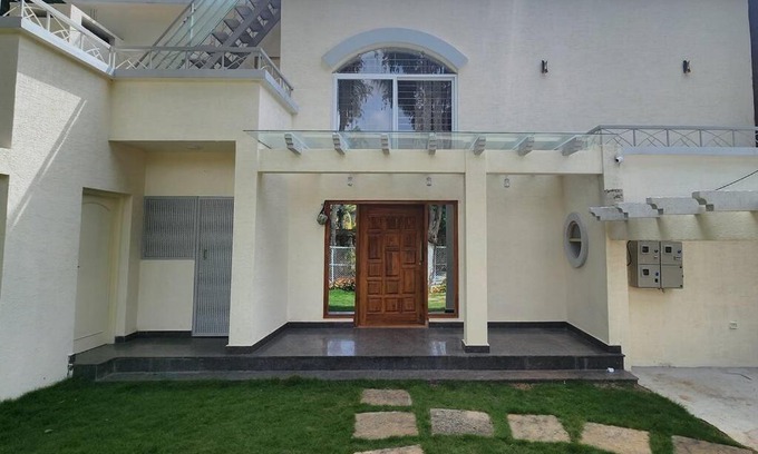 Pujanahalli Villa | SS Lumina Villa