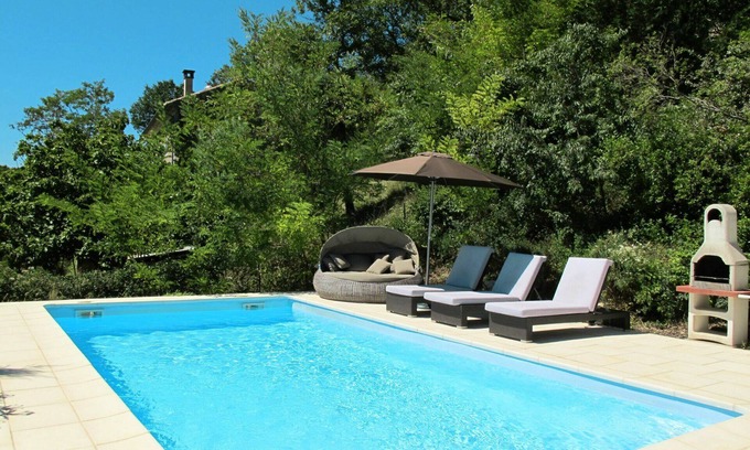 Saint-Andre-de-Roquepertuis House | Stunning private villa for 6 people with private pool, WIFI, A/C, TV and parking