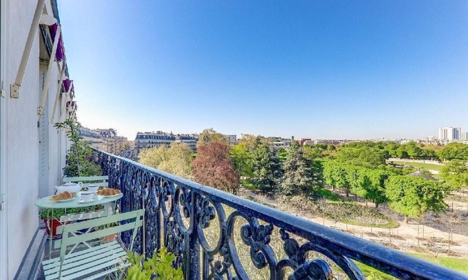 Latin Apartment | St. Germain des Pres - Paris 6th