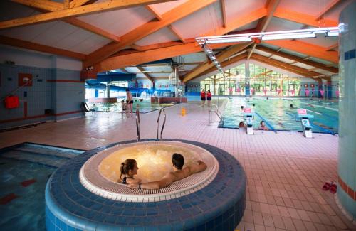 Zgierz Hotel | Stacja Nowa Gdynia Bed & Breakfast Aquapark