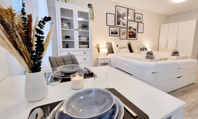 Weingarten Apartment | Stadtgarten-studio #2 im Zentrum + Parkplatz