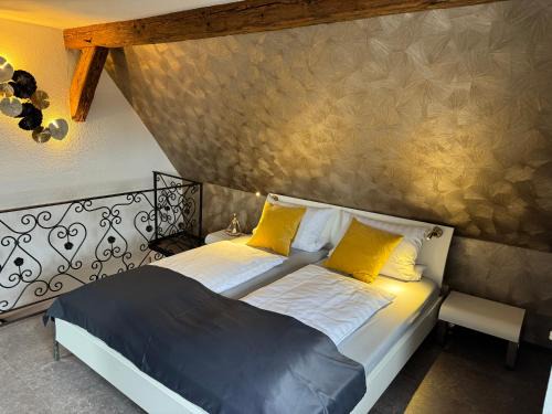 Rothenburg Old Town Apartment | #Stadtspeicher - Suite Goldener Stern in der Altstadt