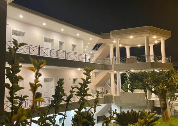 Lygia Apartment | Staikos