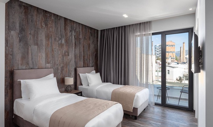 Gazi Apartment | Standard Twin Room By Athenian Spirit