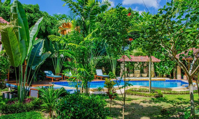 Senggigi House | Stanley Lombok