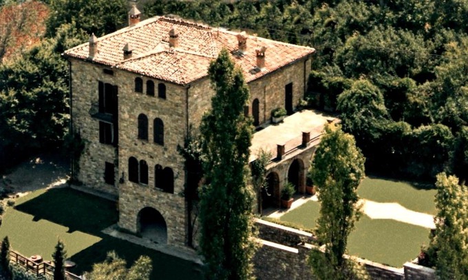 Gropparello House | Stanza Singola degli Iris