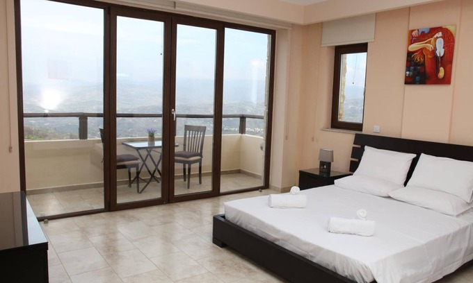 Theletra Villa | Starlit Villa