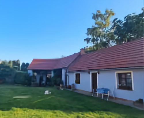 Zlebske Chvalovice House | Stateček plný zvířátek