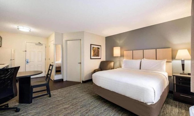Newport News Apartment | Stay in a Suite and Enjoy Exploring the Coastal Virginia attractions!