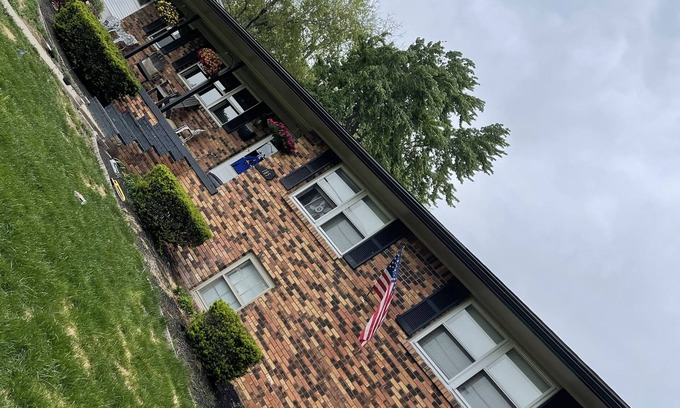 Danville House | Stay in the heart of Danville