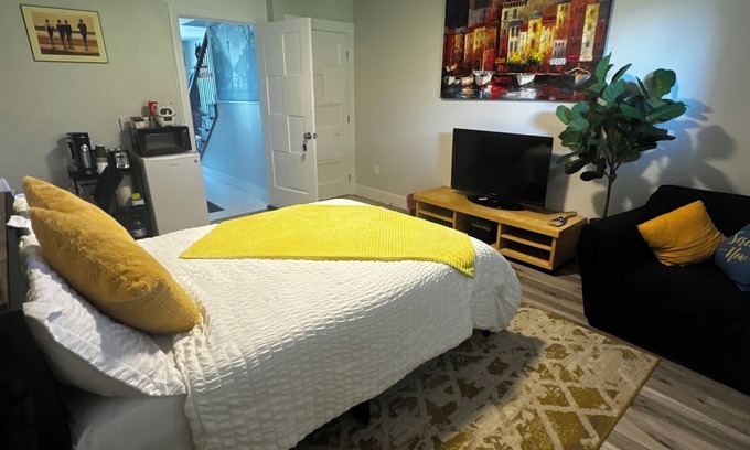 Halifax County House | Stay With Precious