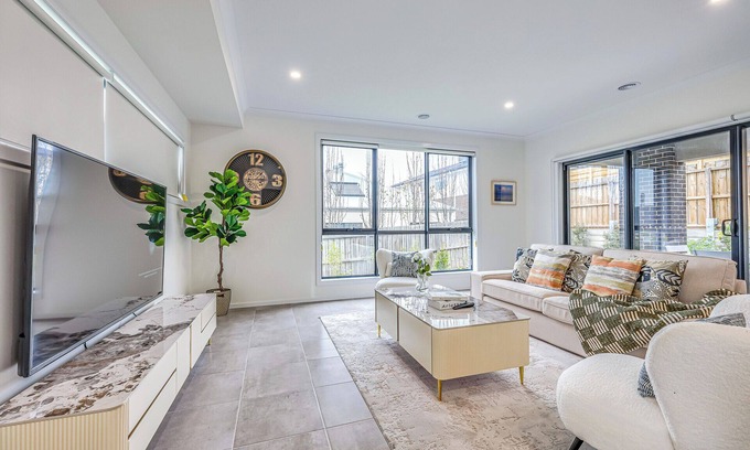 Mount Duneed House | StayAU 5BR Family Getaway GreaterGeelong in Duneed