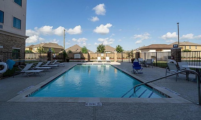 FM 1960 Hotel | Staybridge Suites - Houston NW Cypress Crossings by IHG