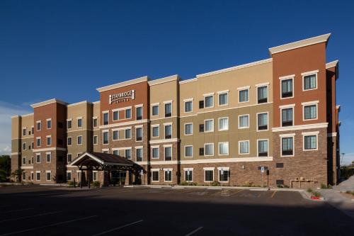 Encanto Hotel | Staybridge Suites - Phoenix – Biltmore Area by IHG