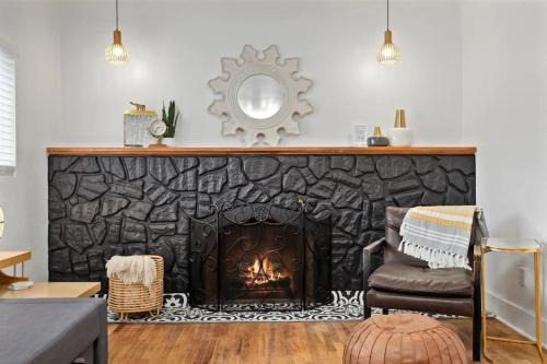 Twin Falls House | #StayinMyDistrict Twin Falls Spanish-Boho Getaway