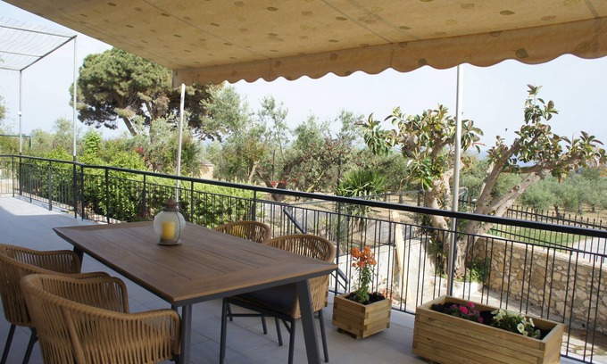 Vasilikos Apartment | Stefanos Summer House