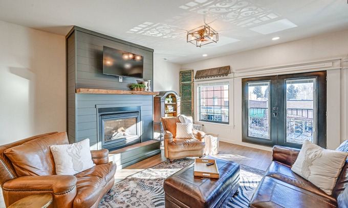 Craig Apartment | Stellar Craig Apartment - Walk to Restaurants!