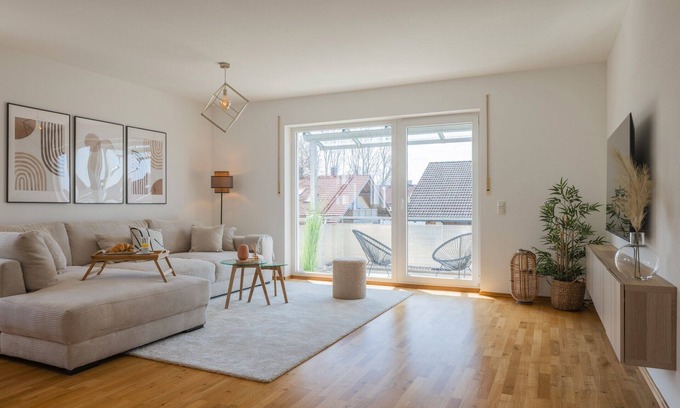 Bad Aibling Apartment | STEP Apartments: spacious 103m2 with large balcony in a quiet location