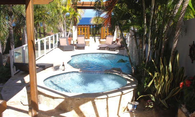 Jobos House | Steps from Water & Restaurants, right at Jobos beach!, Great Location!