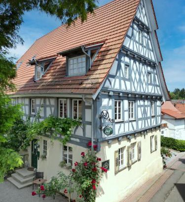 Oberderdingen Bed & Breakfast | Stevenson House Bed and Breakfast