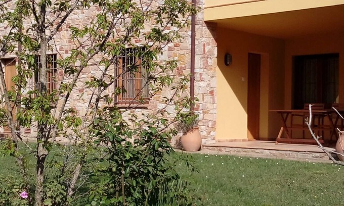 Regencos House | Stone house in a large garden-forest with private pool near Begur