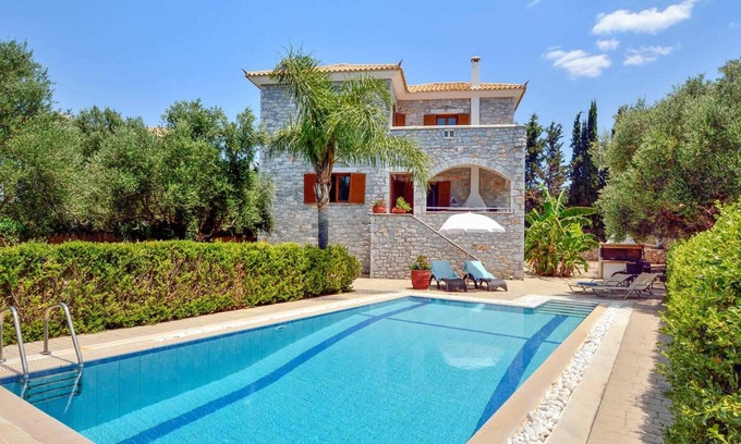Pylos-Nestoras Villa | stone villa w/ pool + garden,short walk to village