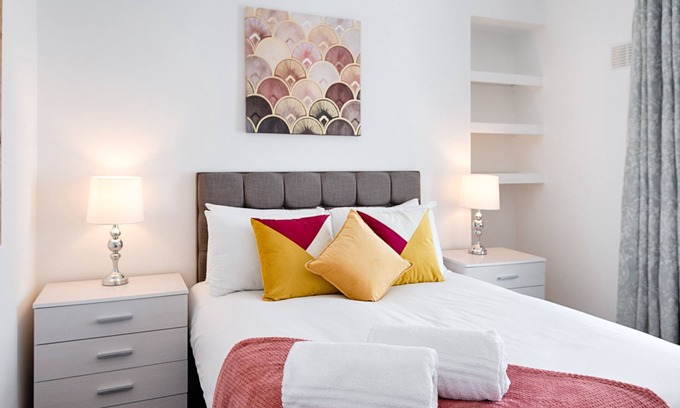 Landore House | STOP at the Bartley