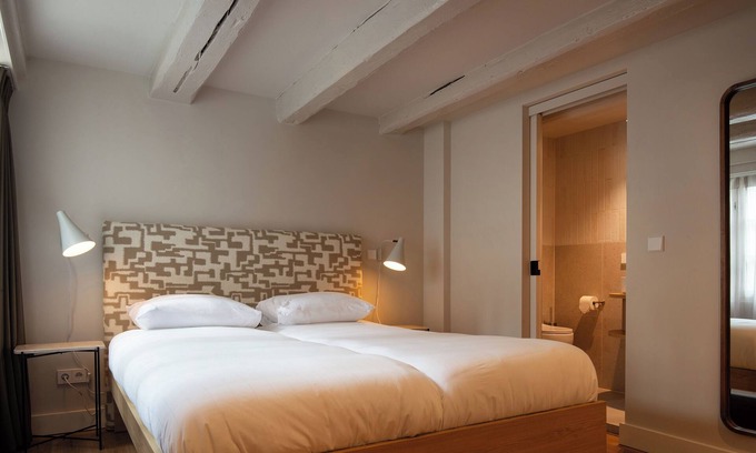 Haarlemmerbuurt Bed & Breakfast | Storehouse Studio I - Boutique B&B in de Jordaan op Loop Afstand van Centrum