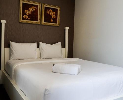 Surabaya Apartment | Strategic 2BR Apartment at Trillium Residence By Travelio