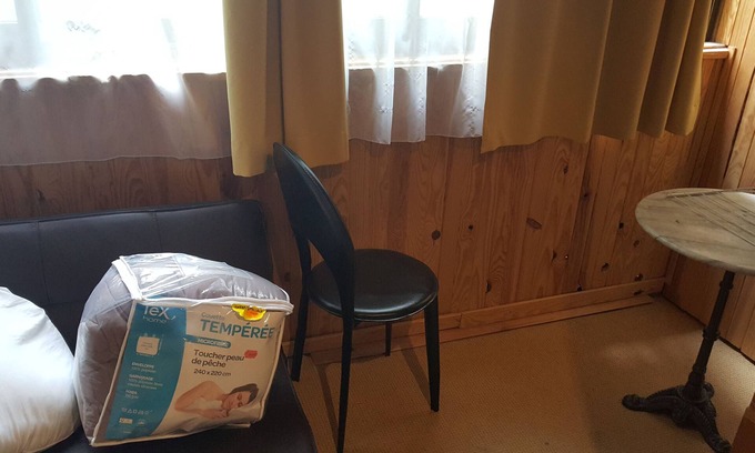 Allos le Seignus Apartment | STUDETTE SLEEPS 2