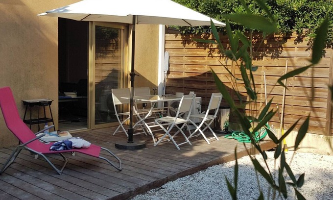 Mougins Apartment | Studio 2/3 pers with garden.