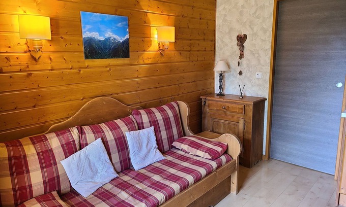 Les Deux Alpes Apartment | Studio 4/6pers, Terrasse, Jardinet, vue Imprenable sur la Muselle.50m des Pistes